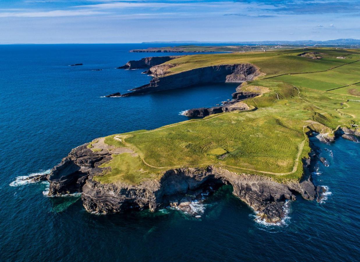 Kilkee Townhouse By Trident Holiday Homes Eksteriør billede