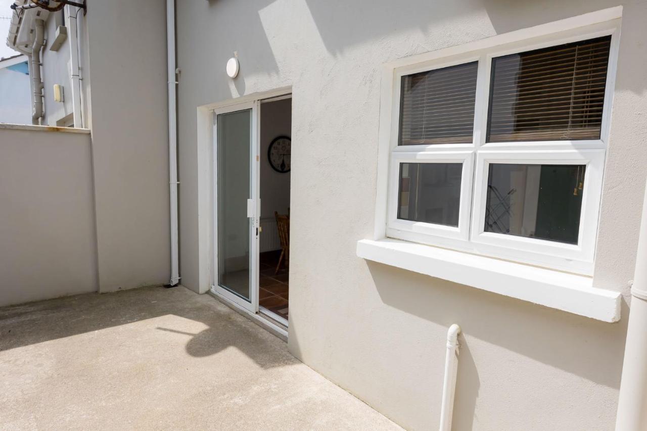 Kilkee Townhouse By Trident Holiday Homes Eksteriør billede