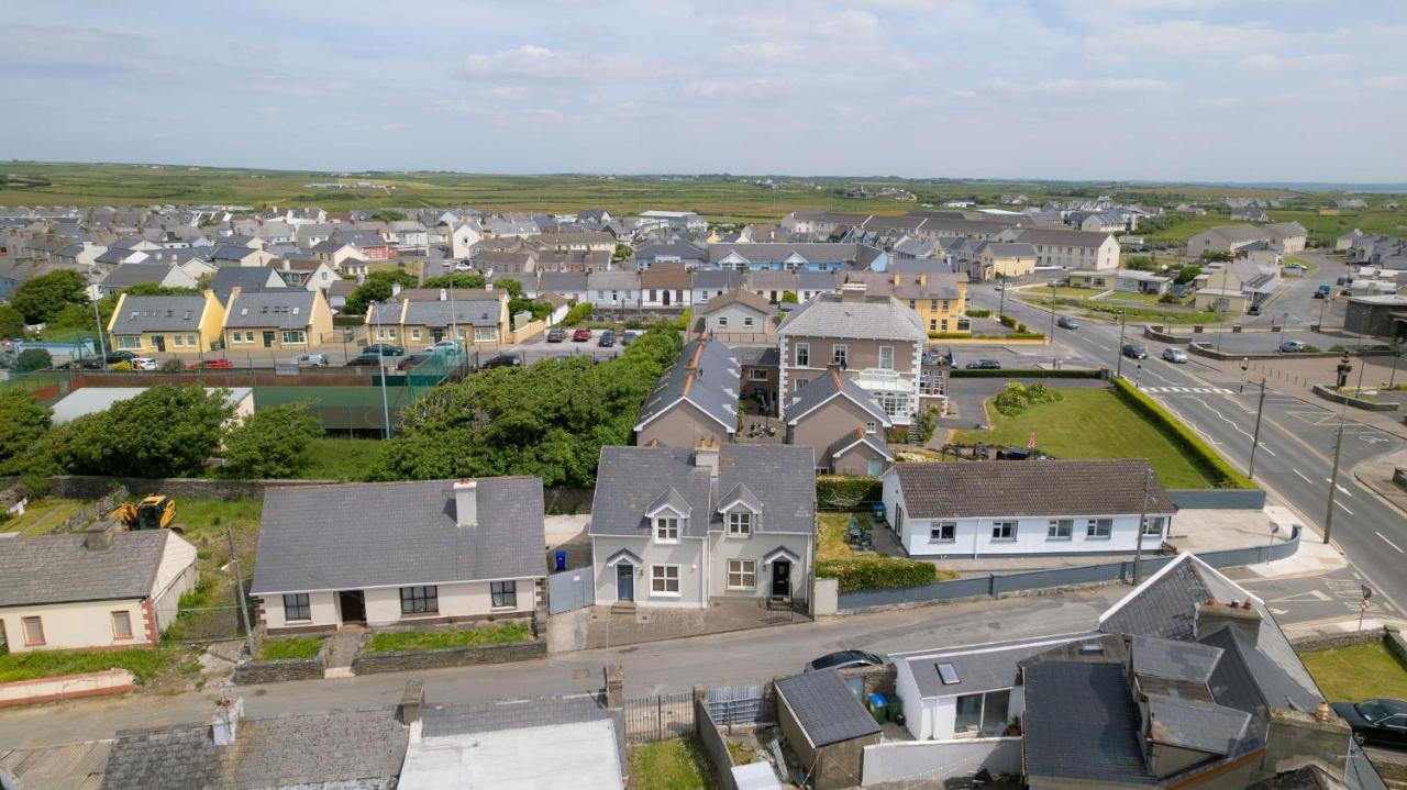 Kilkee Townhouse By Trident Holiday Homes Eksteriør billede